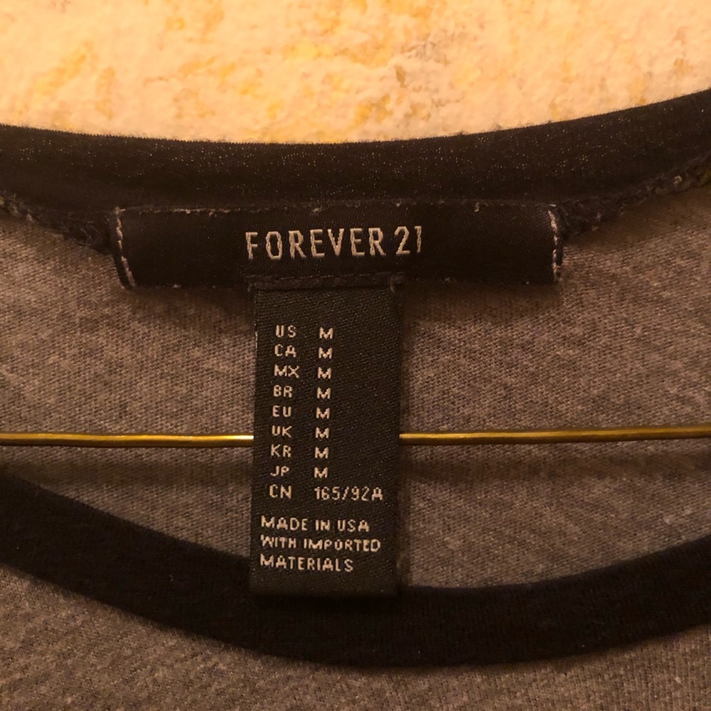 More Issues Than Vogue Forever 21 long t-shirt - Picture 3 of 3